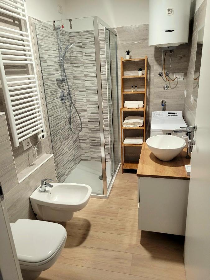 PrimaHouse55 Milan Apartment Bagian luar foto