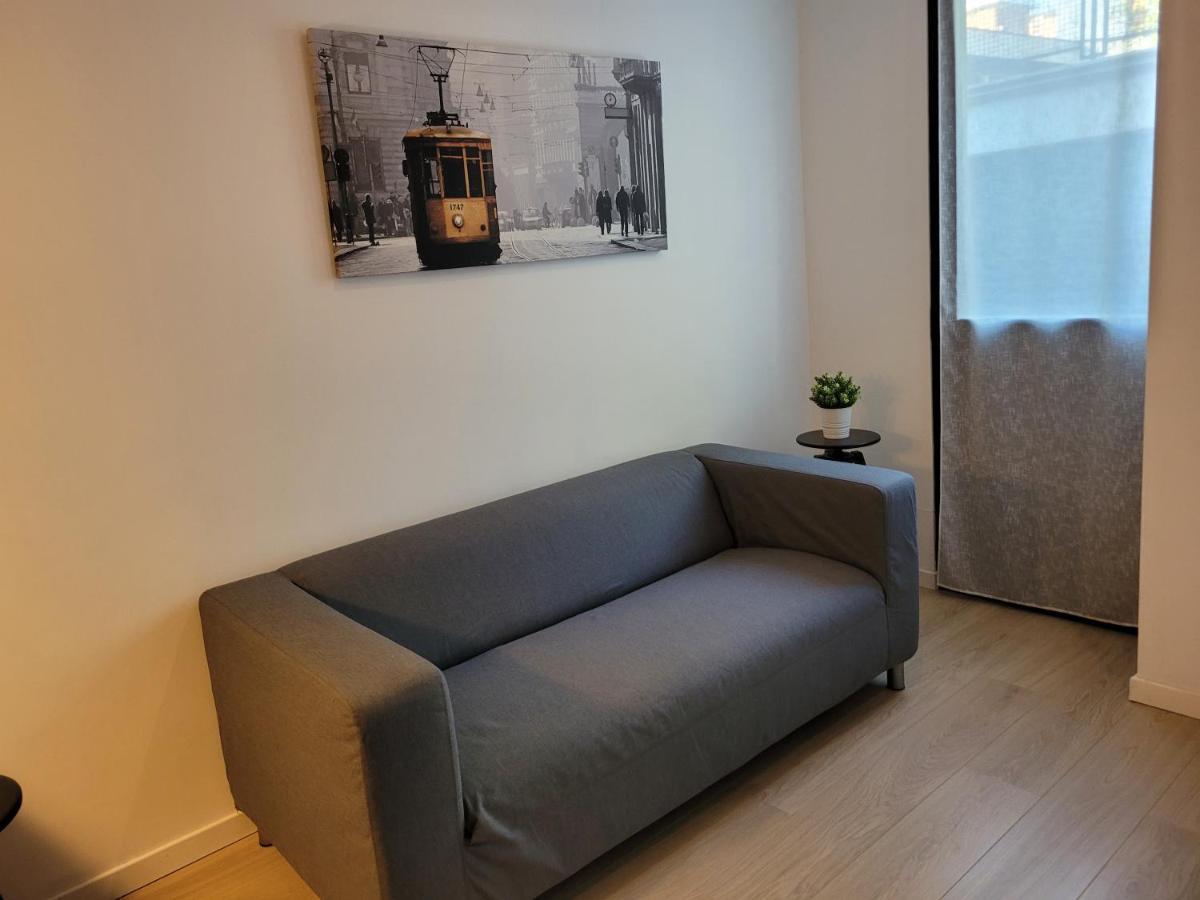 PrimaHouse55 Milan Apartment Bagian luar foto