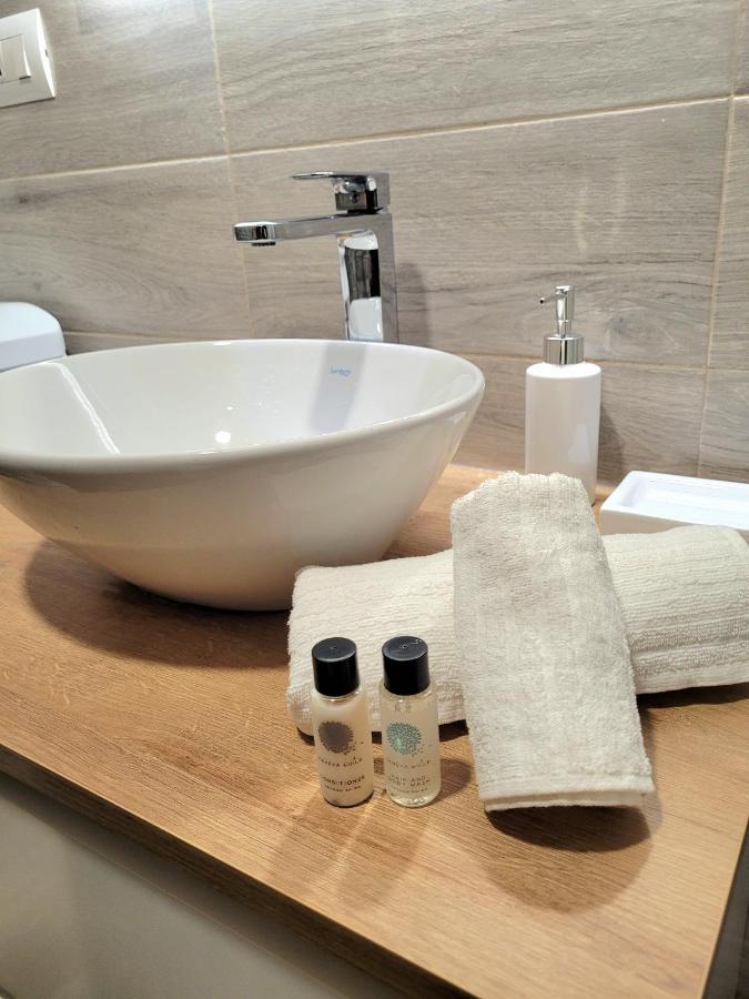 PrimaHouse55 Milan Apartment Bagian luar foto