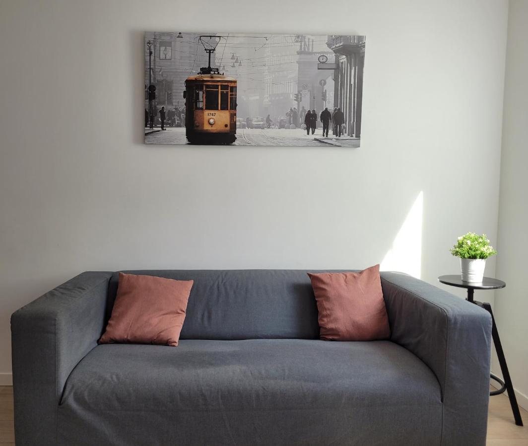 PrimaHouse55 Milan Apartment Bagian luar foto